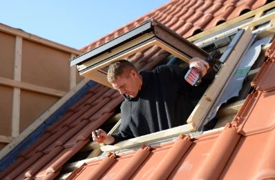 Pose de fenêtres de toit Velux à Herran